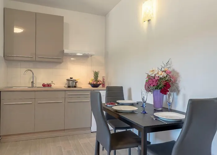 アパート Lavander 02 *