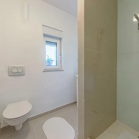 Apartamento Lavander 02 *